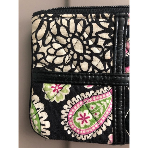 Vera Bradley Wristlet - Picture 5 of 13